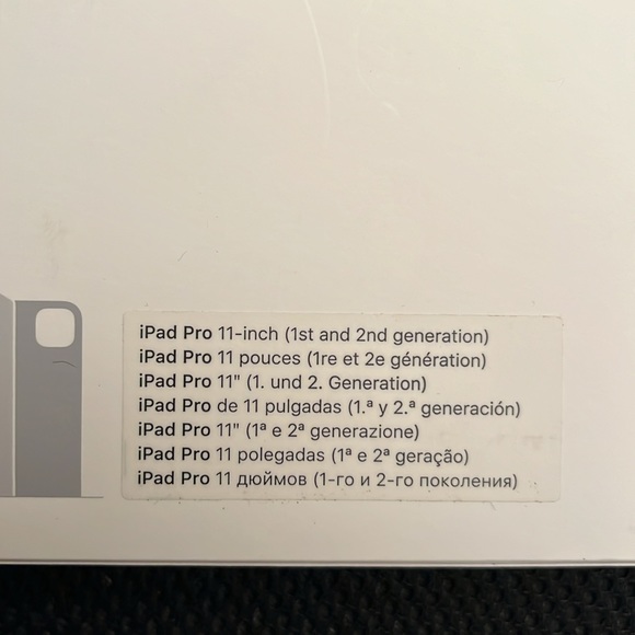 NWT NIB Apple Smart Folio - Picture 2 of 3